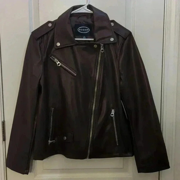 Scoop Women's Faux Leather Moto Jacket - Picture 3 of 10